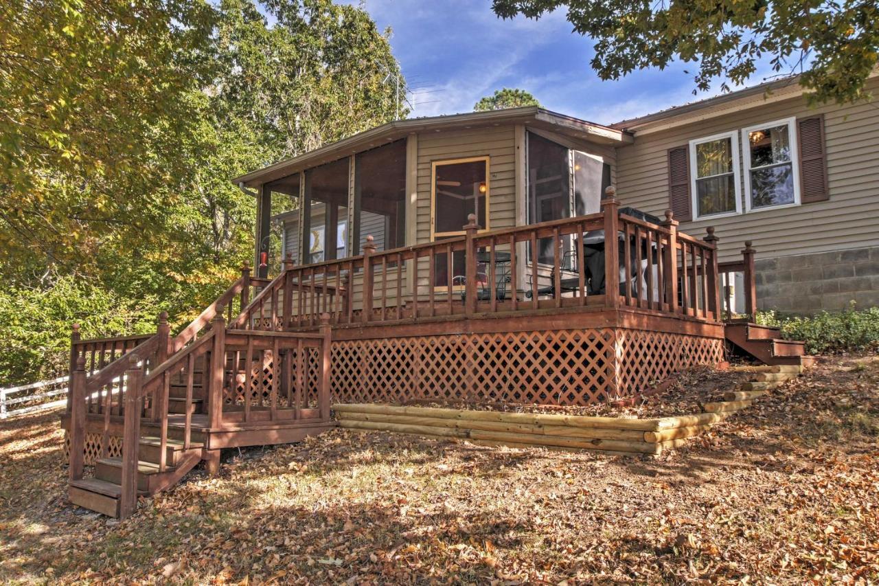 Captivating Cadiz Hideaway With Deck On Lake Barkley 外观 照片